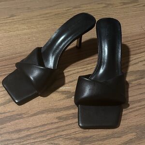 Tony Bianco Black Mules